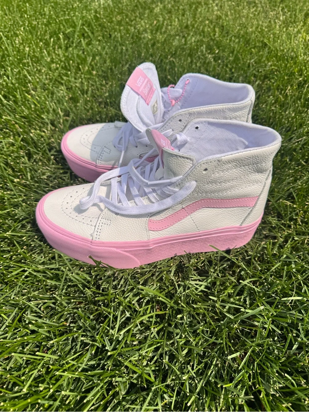 Women’s Barbie hightop Vans size 8 Limited edition